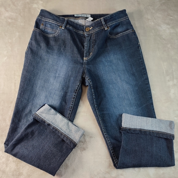 CHICO'S Platinum Denim Cropped Stretchy High-Rise Jeans LIKE NEW            #122 - Picture 2 of 12